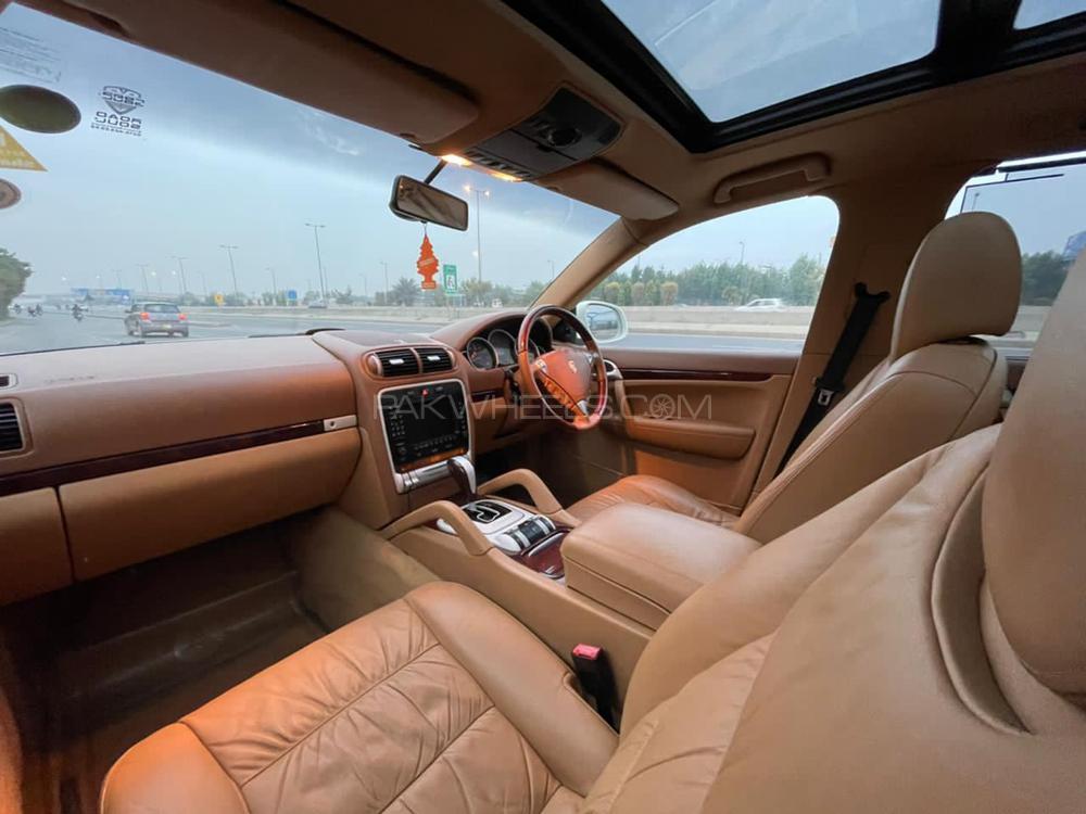 Porsche Cayenne 2006 for Sale in Lahore Porsche Cayenne 2006 for Sale in Lahore Image-14