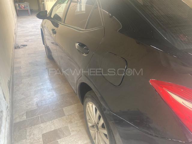 Toyota Corolla 2015 for Sale in Karachi Toyota Corolla 2015 for Sale in Karachi Image-5