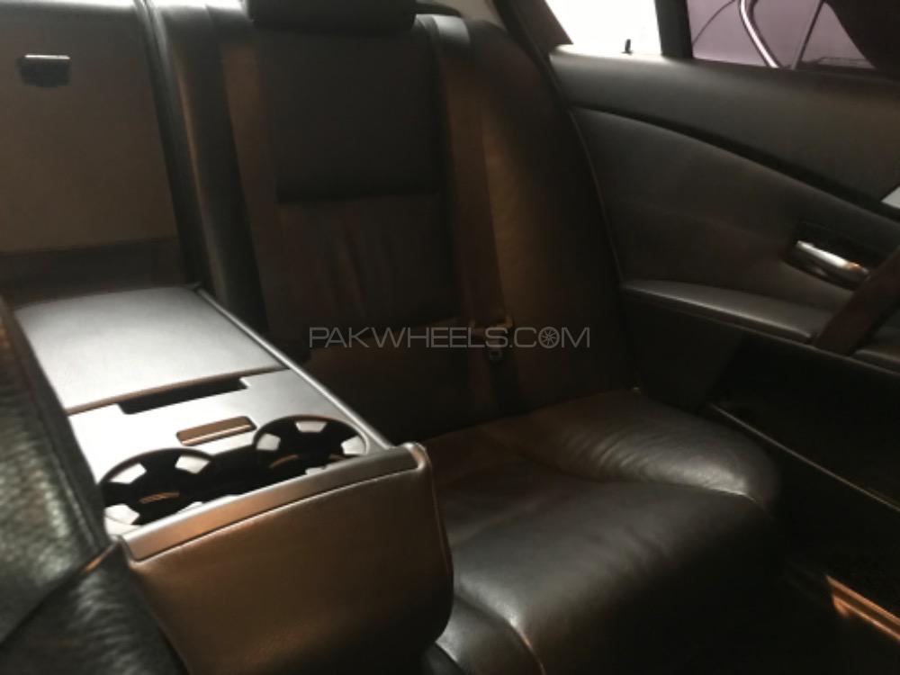 BMW 5 Series 2004 for Sale in Lahore BMW 5 Series 2004 for Sale in Lahore Image-8