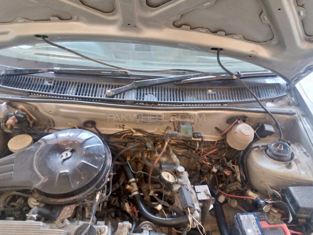 Suzuki Cultus 2006 for Sale in Wah cantt Suzuki Cultus 2006 for Sale in Wah cantt Image-8