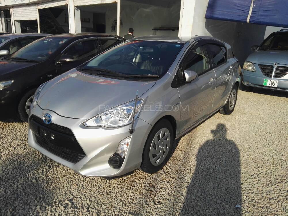 Toyota Aqua 2017 for Sale in Swabi Image-1