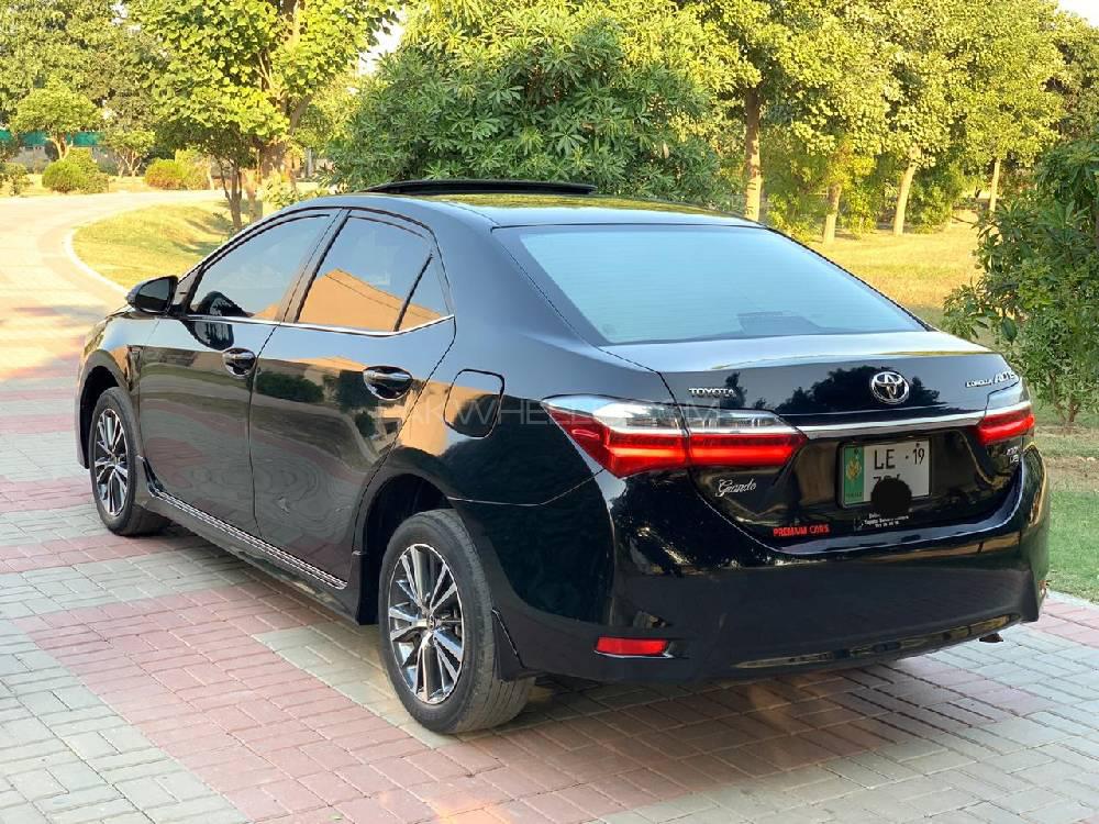 Toyota Corolla 2018 for Sale in Lahore Toyota Corolla 2018 for Sale in Lahore Image-4