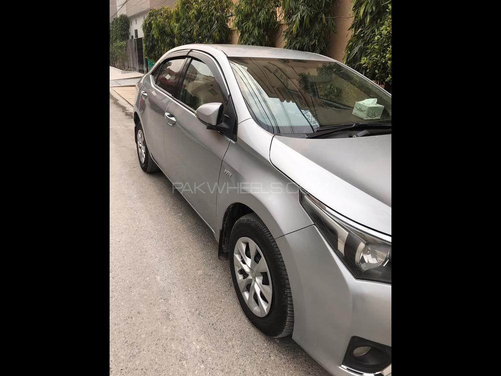 Toyota Corolla 2014 for Sale in Lahore Toyota Corolla 2014 for Sale in Lahore Image-12