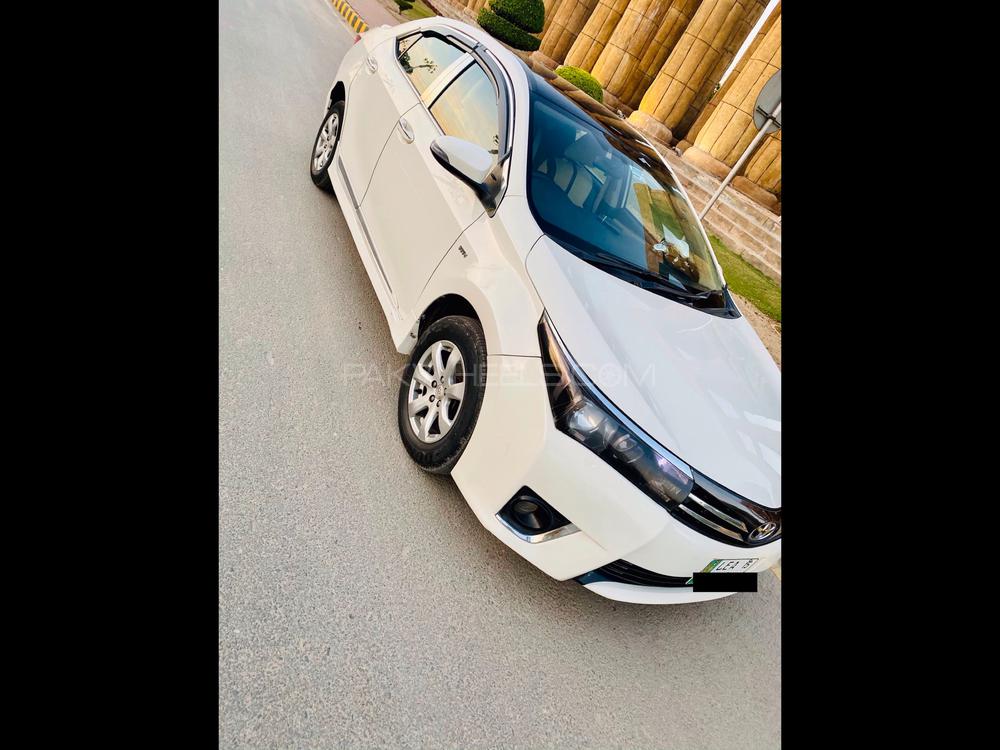 Toyota Corolla 2015 for Sale in Sialkot Toyota Corolla 2015 for Sale in Sialkot Image-13