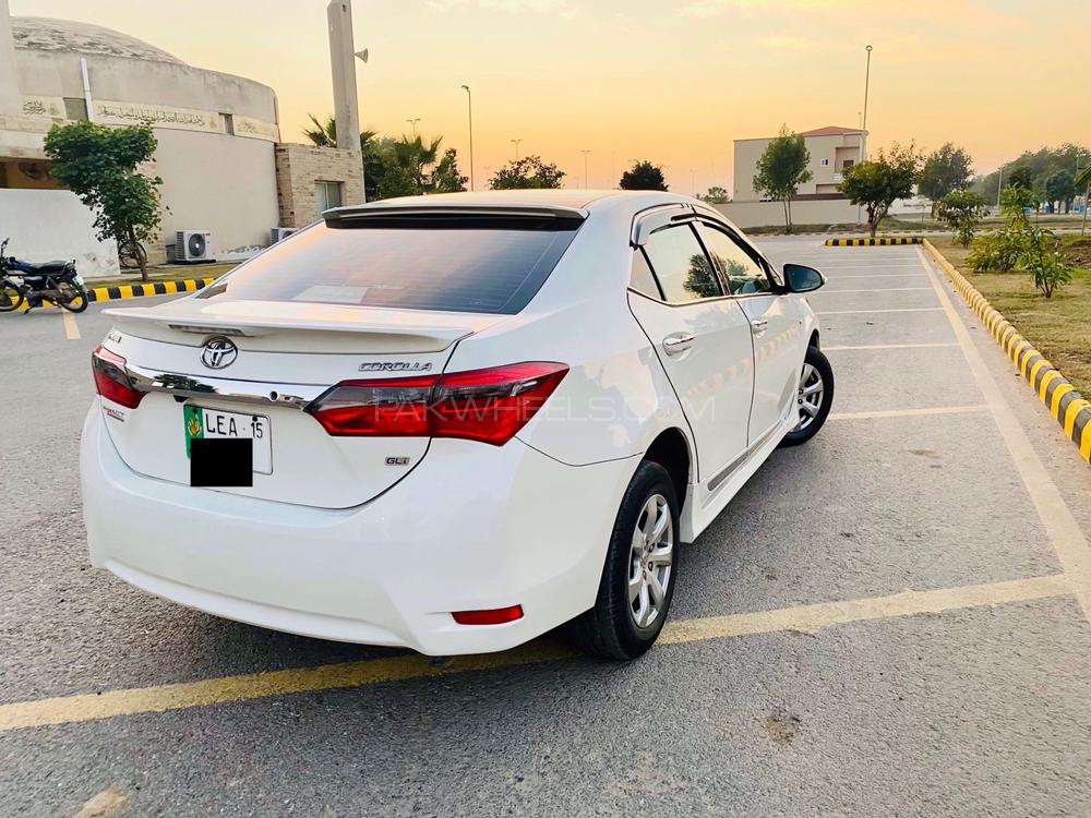 Toyota Corolla 2015 for Sale in Sialkot Toyota Corolla 2015 for Sale in Sialkot Image-15