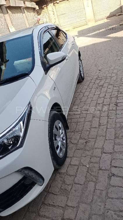 Toyota Corolla 2017 for Sale in Bannu Toyota Corolla 2017 for Sale in Bannu Image-3