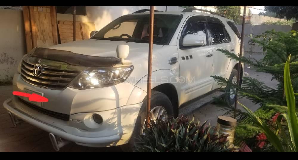 Toyota Fortuner 2014 for Sale in Jhelum Image-1