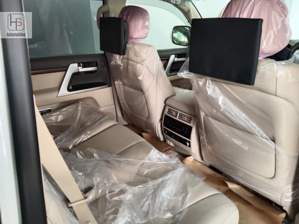 ٹویوٹا لینڈ کروزر 2020 for Sale in کراچی ٹویوٹا لینڈ کروزر 2020 for Sale in کراچی Image-7