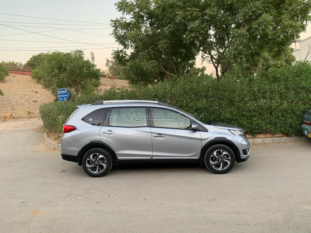Honda BR-V 2018 for Sale in Karachi Honda BR-V 2018 for Sale in Karachi Image-3
