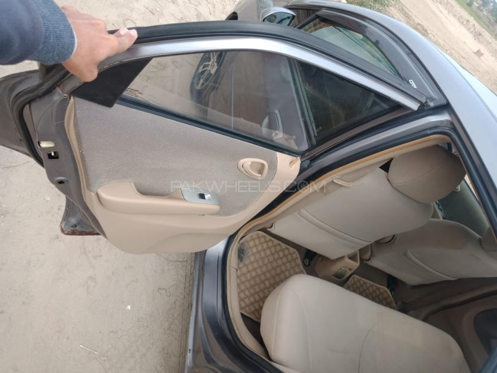 Honda City 2006 for Sale in Layyah Honda City 2006 for Sale in Layyah Image-9