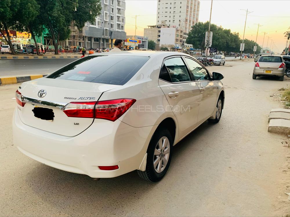 Toyota Corolla 2017 for Sale in Karachi Toyota Corolla 2017 for Sale in Karachi Image-3