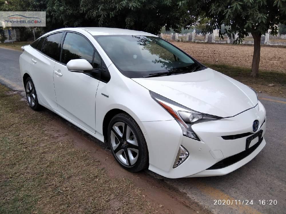 Toyota Prius A Premium Touring Selection 2016 for sale in Lahore ...