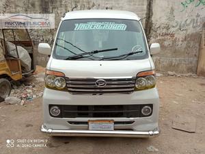 Slide_daihatsu-atrai-wagon-2012-44426352