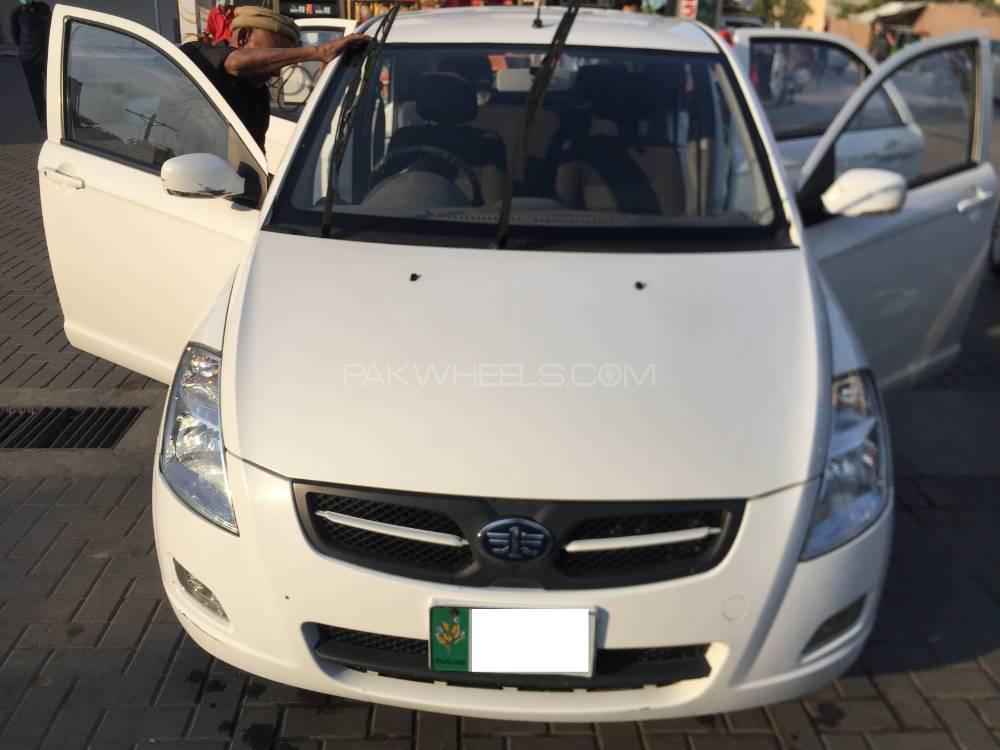FAW V2 2018 for Sale in Lahore FAW V2 2018 for Sale in Lahore Image-4