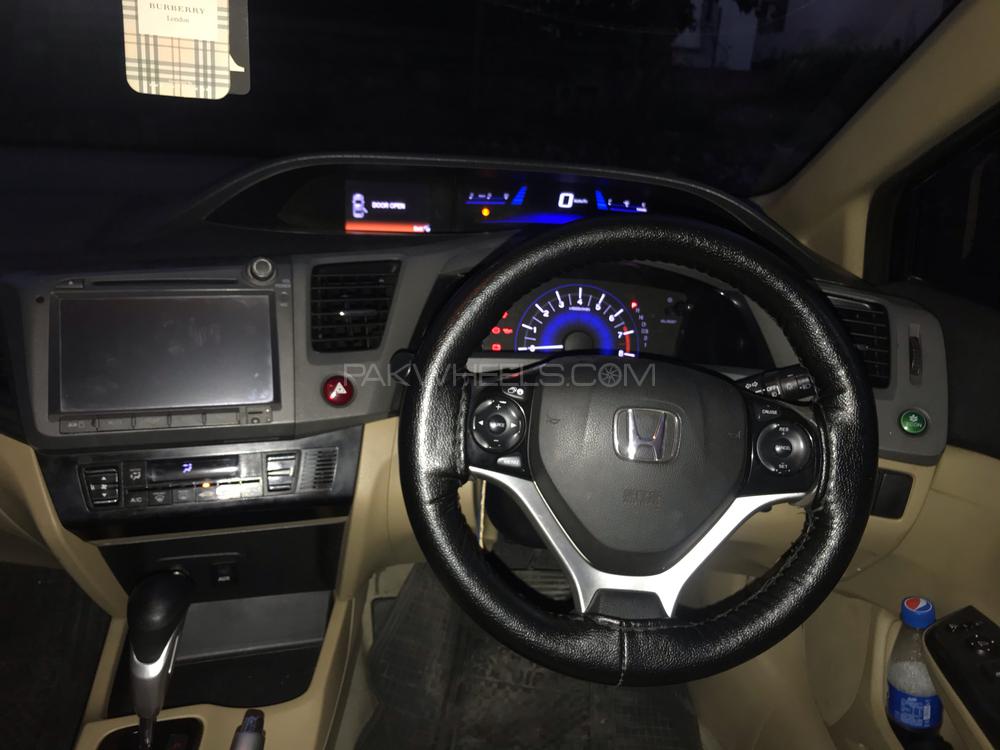 Honda Civic 2013 for Sale in Lahore Honda Civic 2013 for Sale in Lahore Image-12