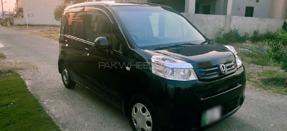 Honda Life 2011 for Sale in Lahore Image-1