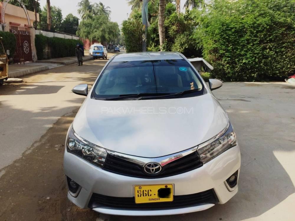 Toyota Corolla 2016 for Sale in Karachi Image-1