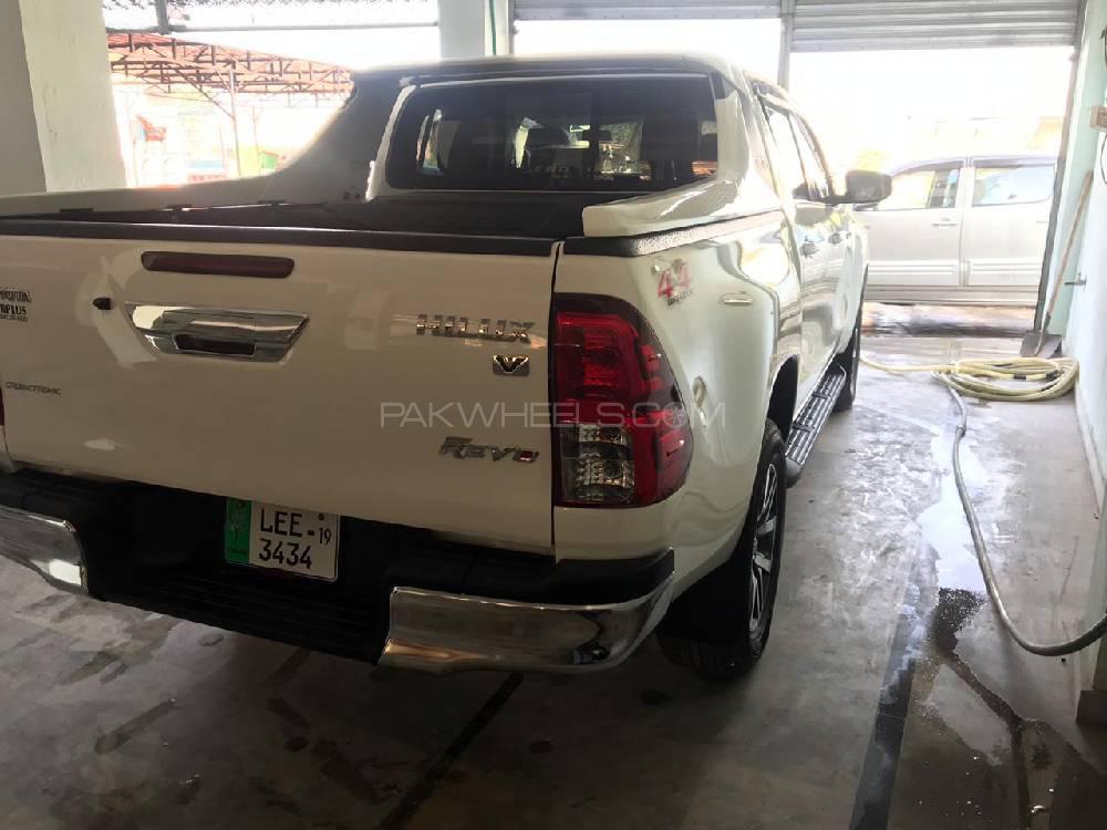 ٹویوٹا ہائیلکس 2019 for Sale in پشاور ٹویوٹا ہائیلکس 2019 for Sale in پشاور Image-4