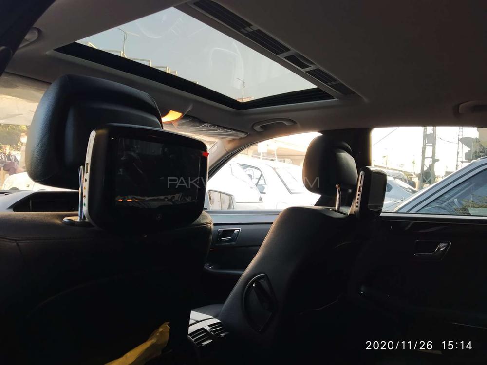 Mercedes Benz E Class 2010 for Sale in Rawalpindi Mercedes Benz E Class 2010 for Sale in Rawalpindi Image-10