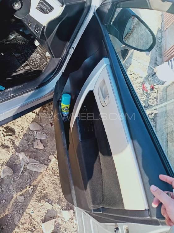 Toyota Corolla 2015 for Sale in D.G.Khan Toyota Corolla 2015 for Sale in D.G.Khan Image-7