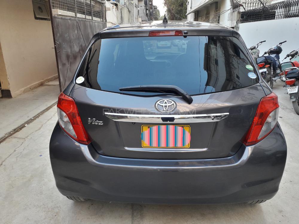 Toyota Vitz 2014 for Sale in Karachi Toyota Vitz 2014 for Sale in Karachi Image-10