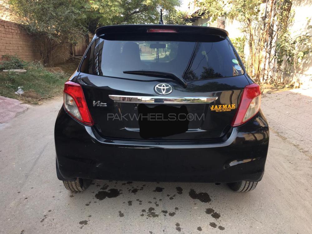 Toyota Vitz 2012 for Sale in Faisalabad Toyota Vitz 2012 for Sale in Faisalabad Image-3