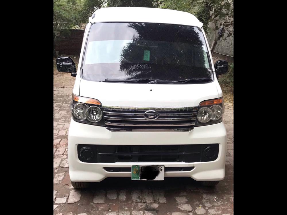 Daihatsu Atrai Wagon 2009 for Sale in Faisalabad Image-1