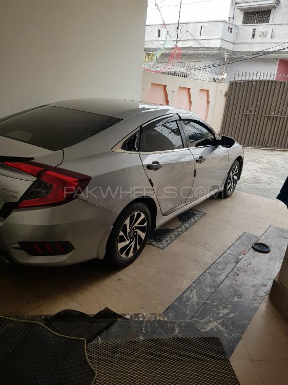 Honda Civic 2017 for Sale in Sialkot Honda Civic 2017 for Sale in Sialkot Image-2