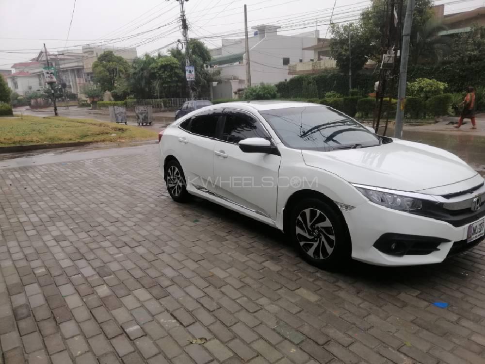 Honda Civic 2018 for Sale in Islamabad Honda Civic 2018 for Sale in Islamabad Image-5
