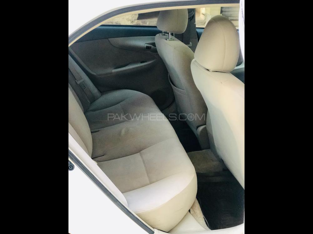 Toyota Corolla Axio 2007 for Sale in Peshawar Toyota Corolla Axio 2007 for Sale in Peshawar Image-4