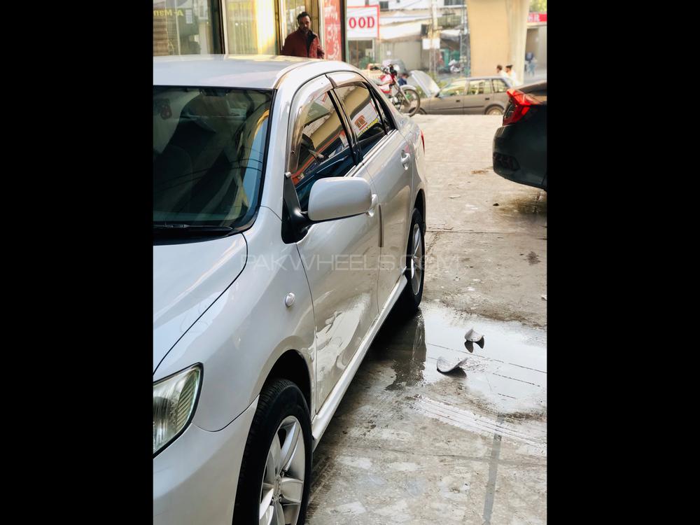 Toyota Corolla Axio 2007 for Sale in Peshawar Toyota Corolla Axio 2007 for Sale in Peshawar Image-9