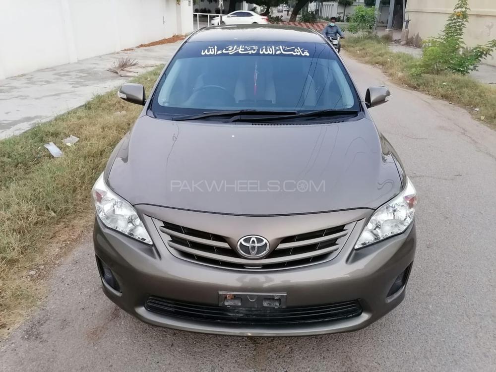 Toyota Corolla 2014 for Sale in Karachi Image-1