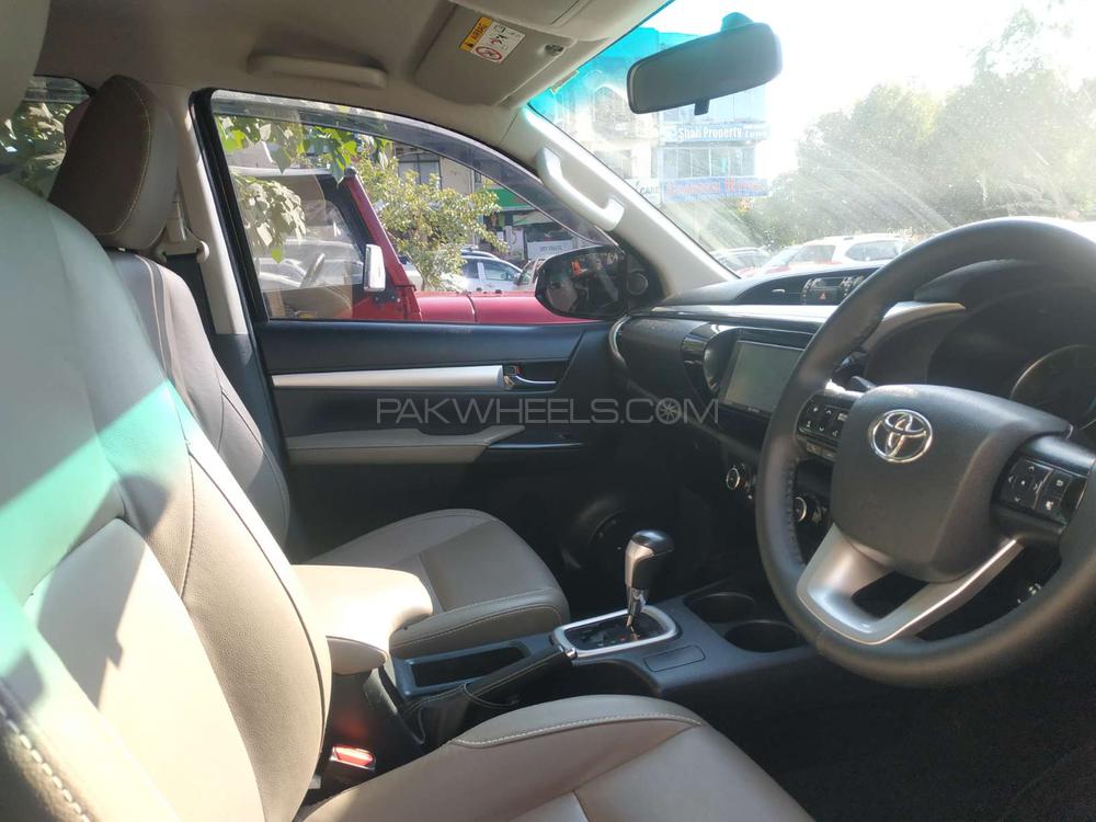 Toyota Hilux 2018 for Sale in Islamabad Toyota Hilux 2018 for Sale in Islamabad Image-6