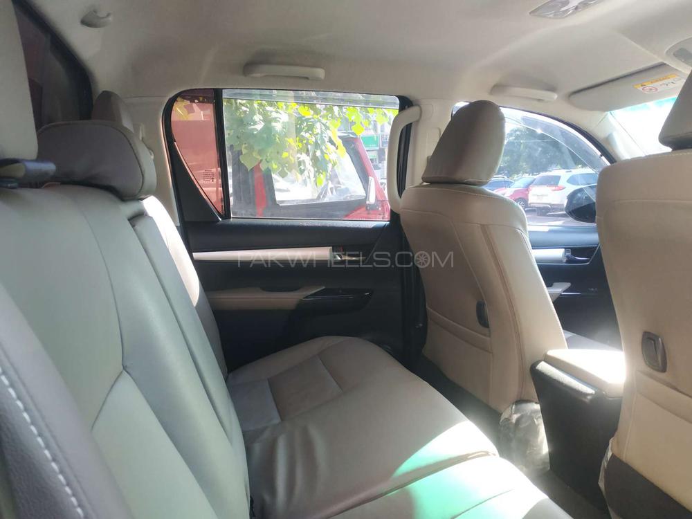 Toyota Hilux 2018 for Sale in Islamabad Toyota Hilux 2018 for Sale in Islamabad Image-10