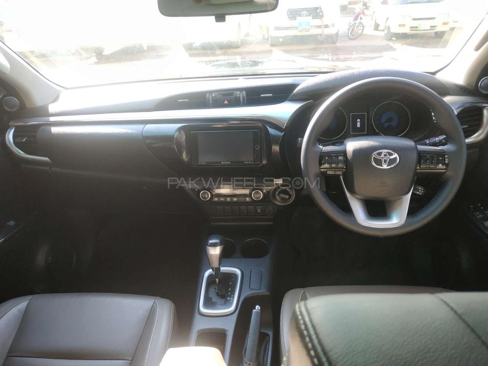 Toyota Hilux 2018 for Sale in Islamabad Toyota Hilux 2018 for Sale in Islamabad Image-11