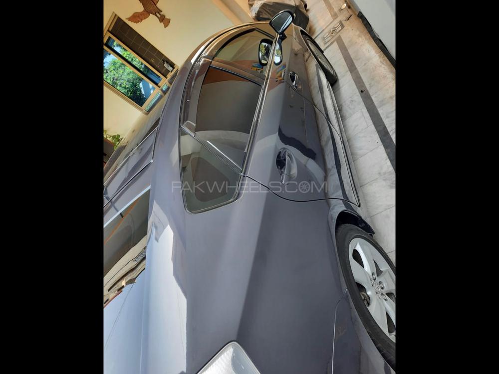 Toyota Prius 2011 for Sale in Lahore Toyota Prius 2011 for Sale in Lahore Image-6