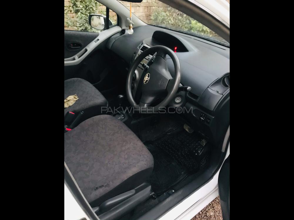 Toyota Vitz 2010 for Sale in Peshawar Toyota Vitz 2010 for Sale in Peshawar Image-13