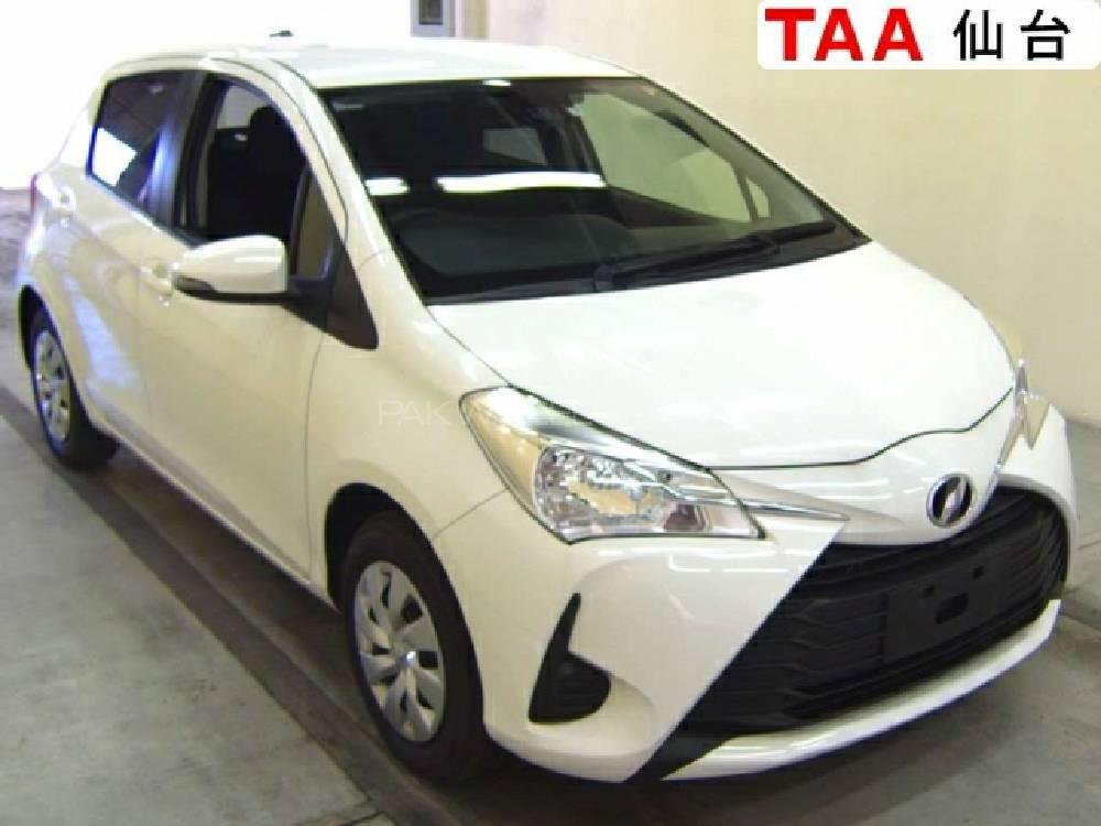 Toyota Vitz 2017 for Sale in Karachi Image-1
