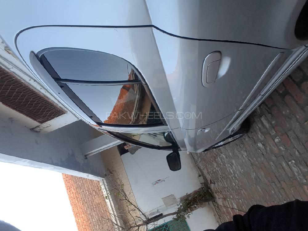 Toyota Vitz 2003 for Sale in Mardan Toyota Vitz 2003 for Sale in Mardan Image-9