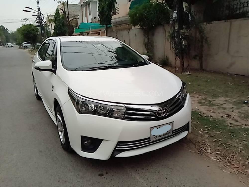 Toyota Corolla 2014 for Sale in Lahore Toyota Corolla 2014 for Sale in Lahore Image-2