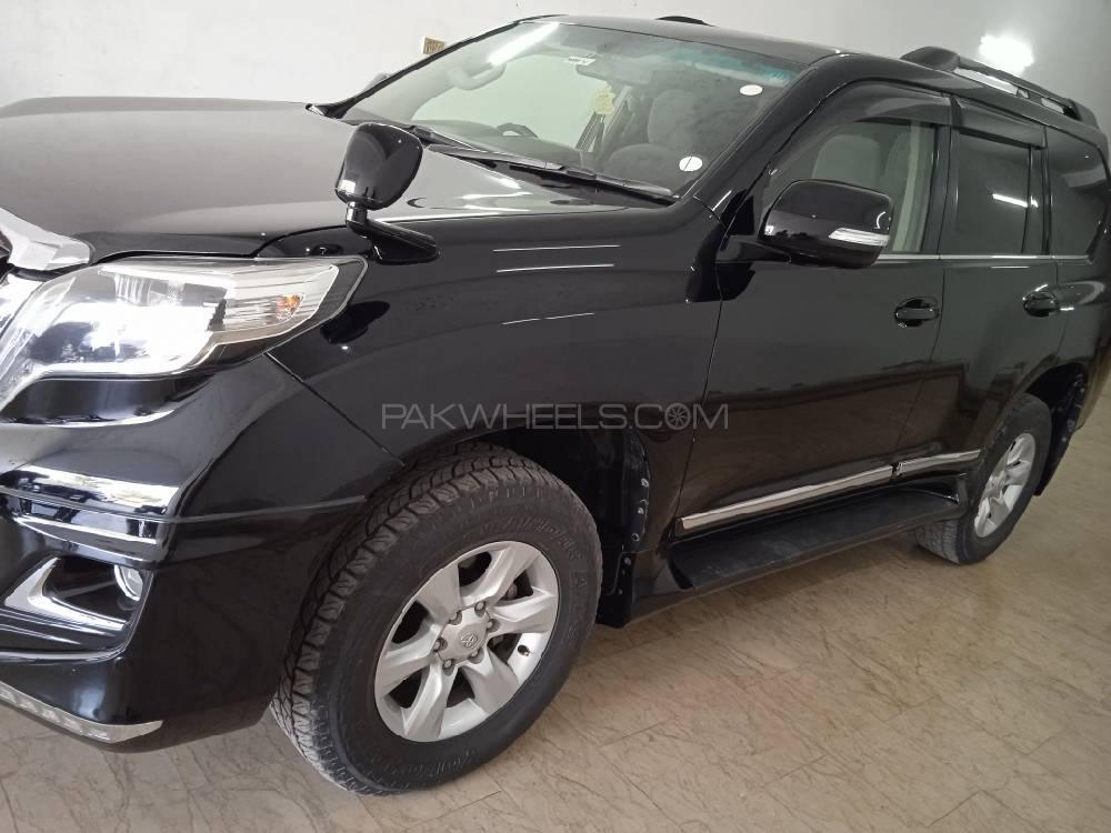 Toyota Prado 2011 for Sale in Gujranwala Toyota Prado 2011 for Sale in Gujranwala Image-3