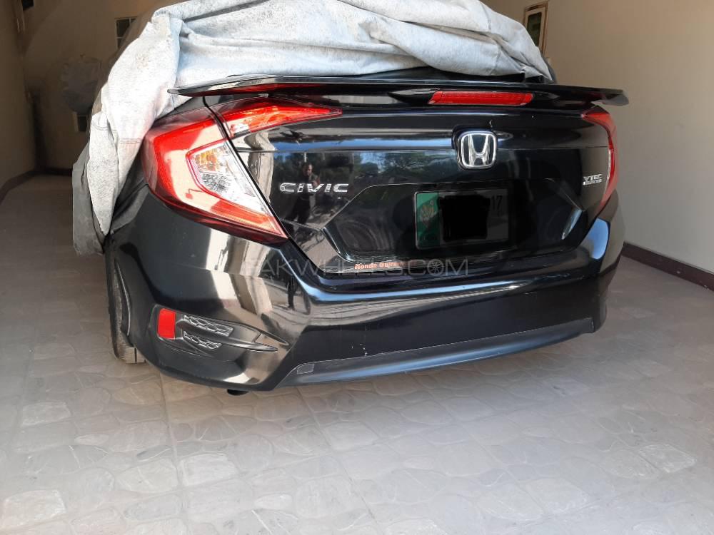 Honda Civic 2017 for Sale in Sialkot Image-1