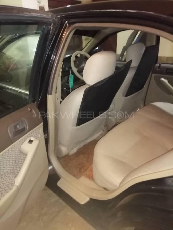 Honda Civic 2005 for Sale in Sialkot Honda Civic 2005 for Sale in Sialkot Image-14