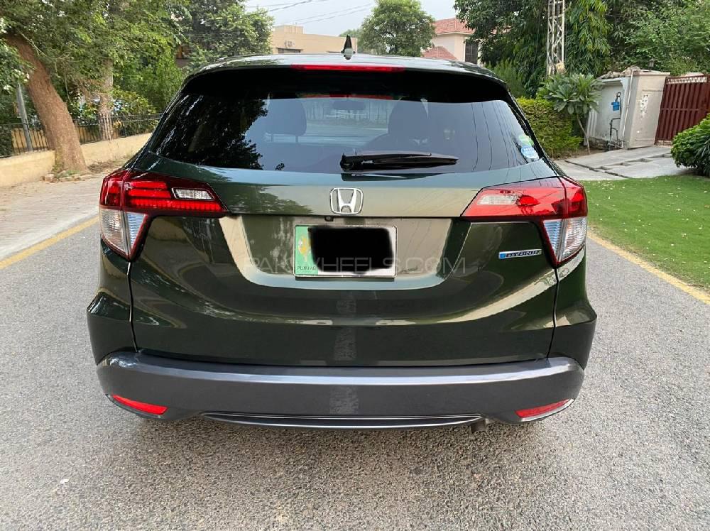 Honda Vezel 2014 for Sale in Lahore Honda Vezel 2014 for Sale in Lahore Image-7