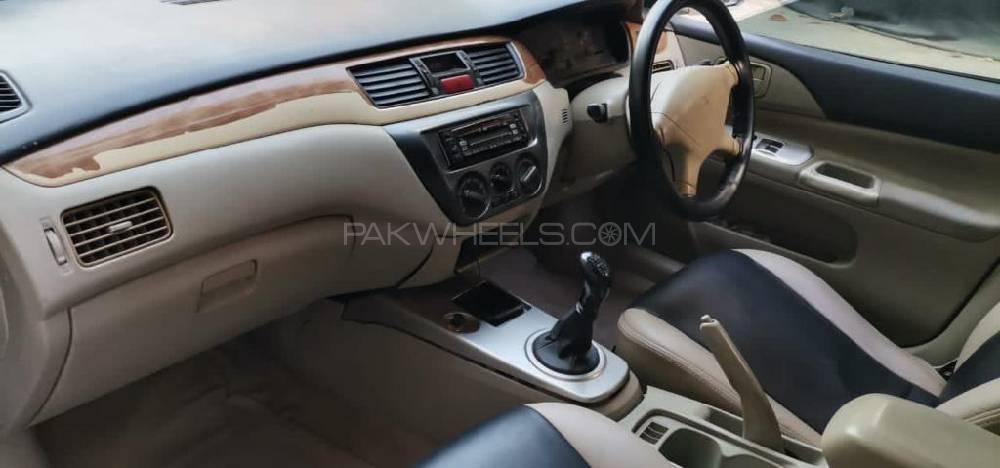 Mitsubishi Lancer 2005 for Sale in Lahore Mitsubishi Lancer 2005 for Sale in Lahore Image-5