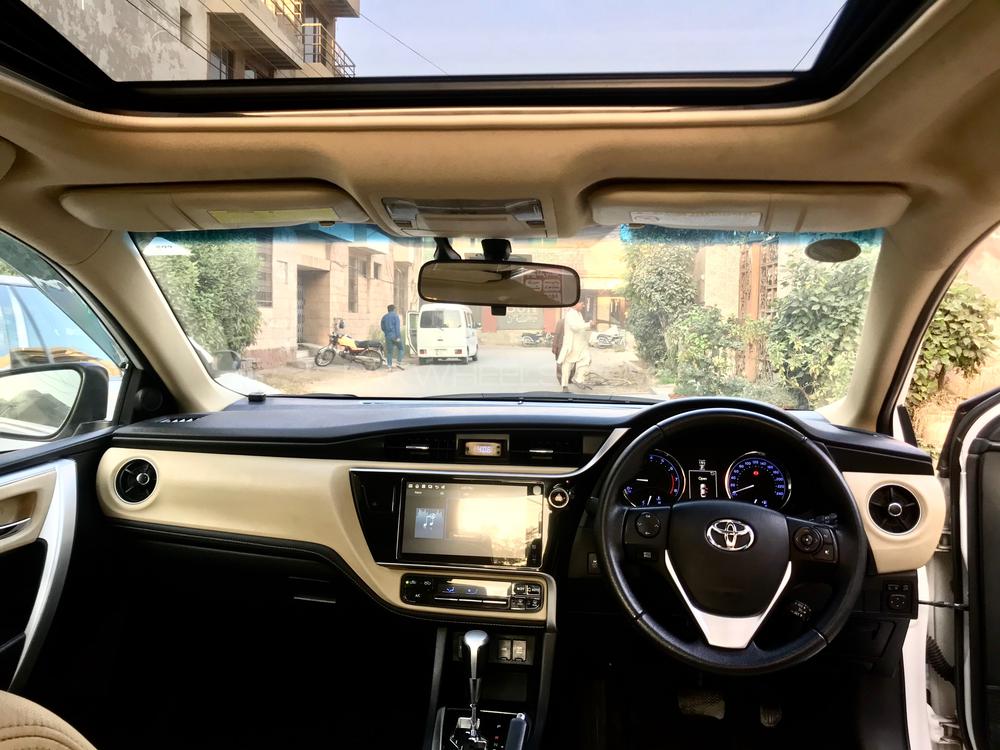 Toyota Corolla 2017 for Sale in Faisalabad Toyota Corolla 2017 for Sale in Faisalabad Image-9