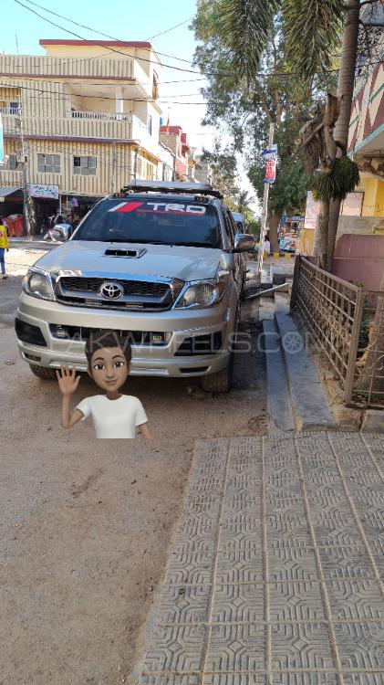 Toyota Hilux 2006 for Sale in Karachi Toyota Hilux 2006 for Sale in Karachi Image-4