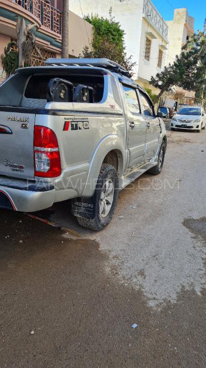 Toyota Hilux 2006 for Sale in Karachi Toyota Hilux 2006 for Sale in Karachi Image-12
