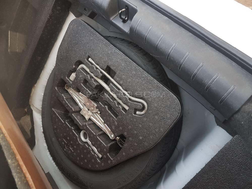 Honda Civic 2018 for Sale in Jhelum Honda Civic 2018 for Sale in Jhelum Image-13
