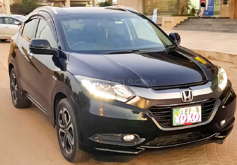 Honda Vezel 2014 for Sale in Lahore Honda Vezel 2014 for Sale in Lahore Image-2